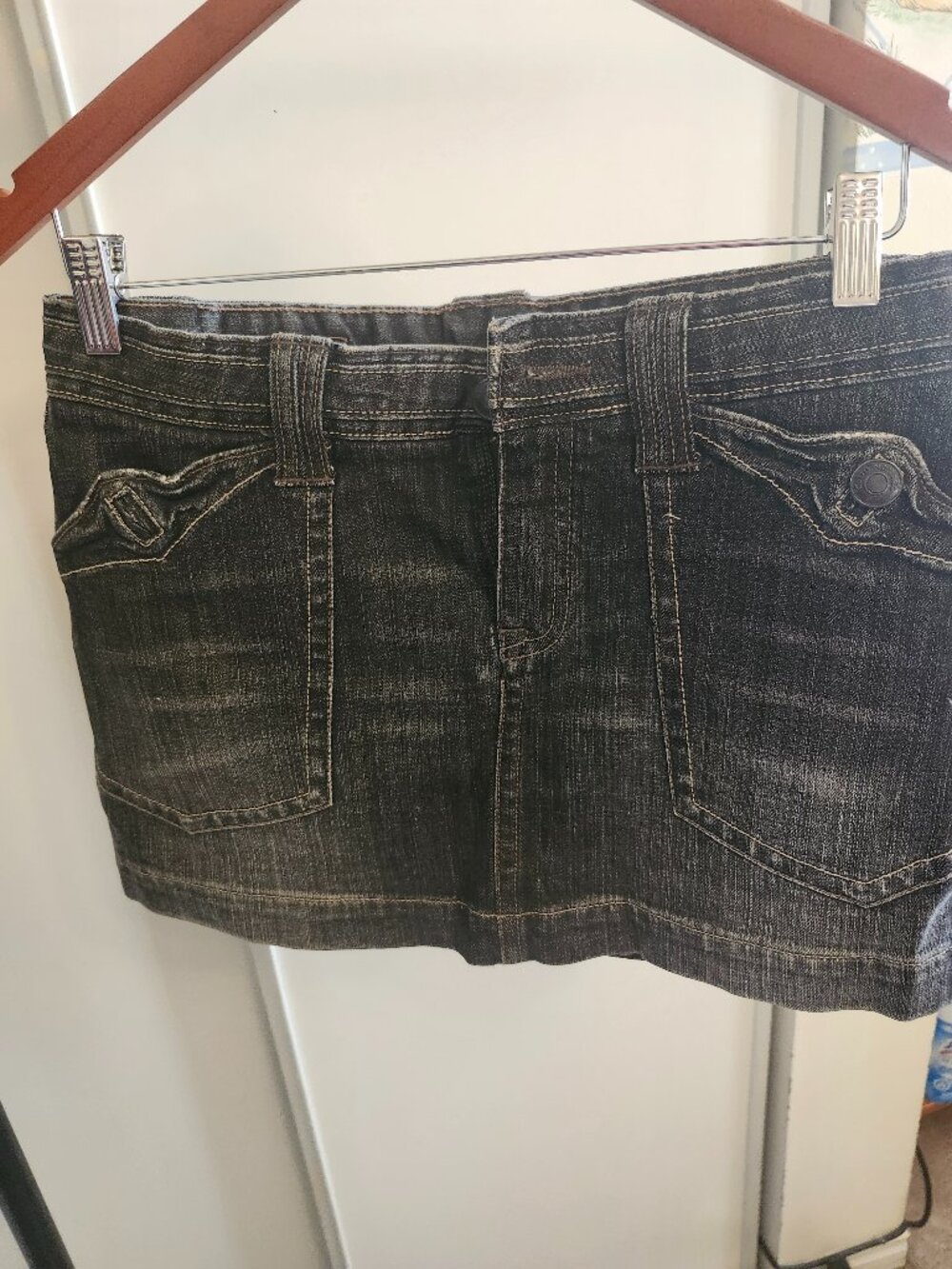 VINTAGE CLUB MANACO  JEANS SKIRT  COLOR BLACK  SIZE 29